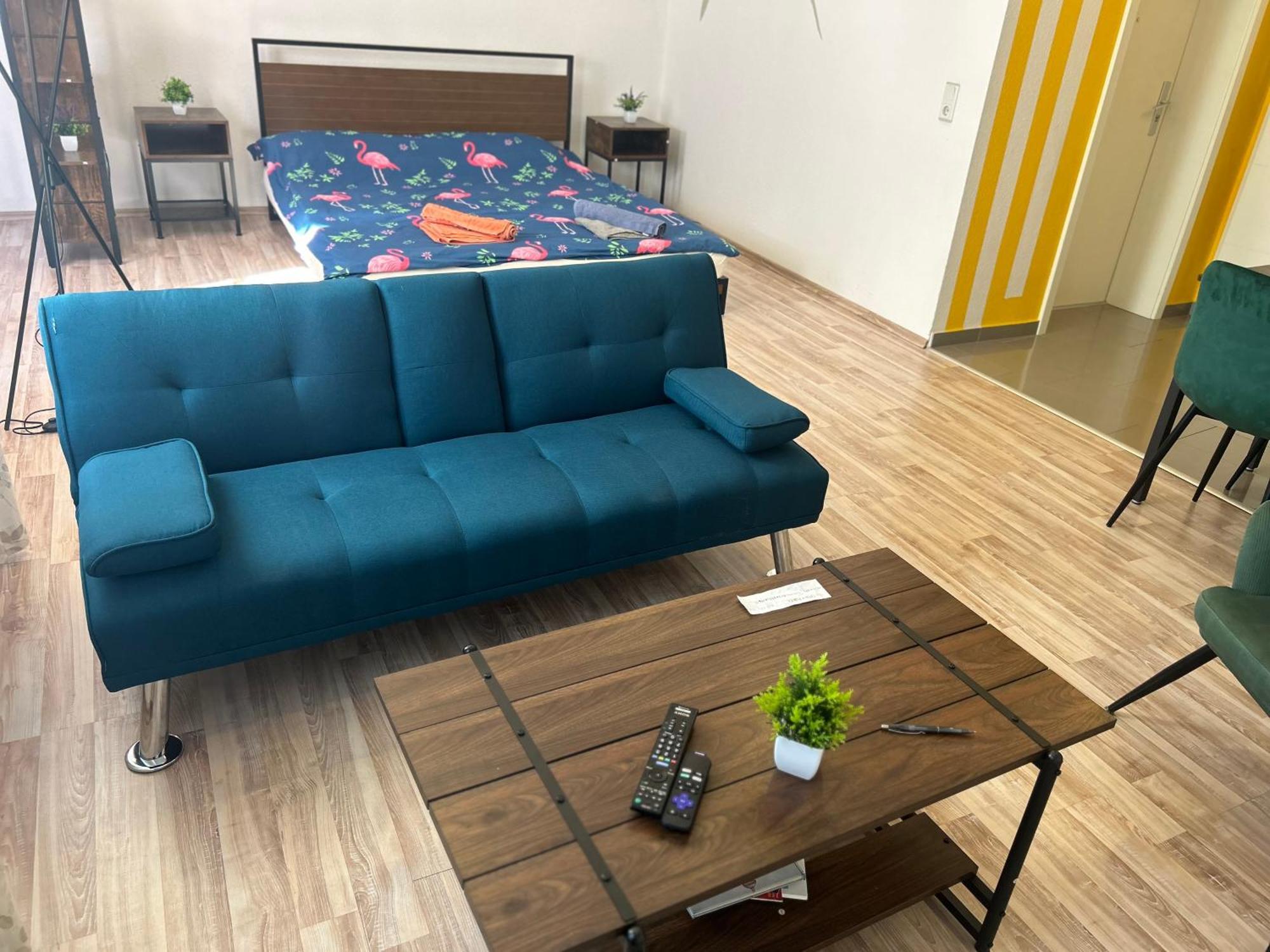Piano Apartment Halle - Netflix - Free Wifi 4 Bagian luar foto